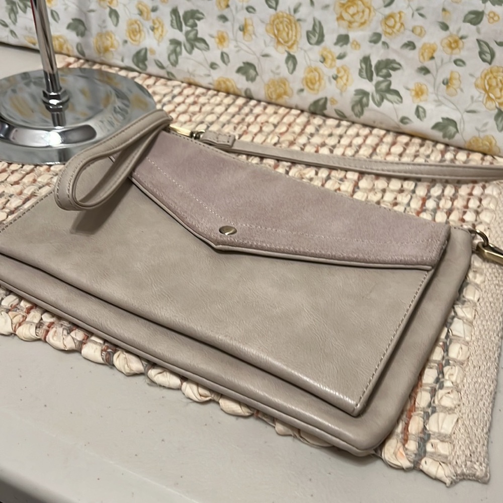 Street Level Handbag - Picture 11 of 11